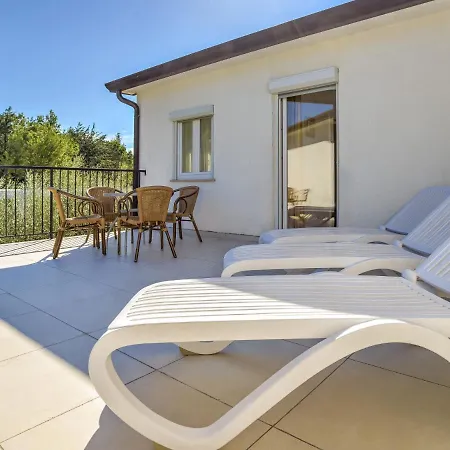 Apartment File-2 By Interhome