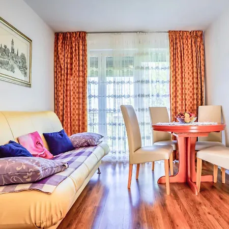 Apartment File-2 By Interhome